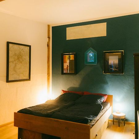 The Upholstery Tinyhouse Deluxe Eco Chalet Kreativ Citynah Хемніц Екстер'єр фото