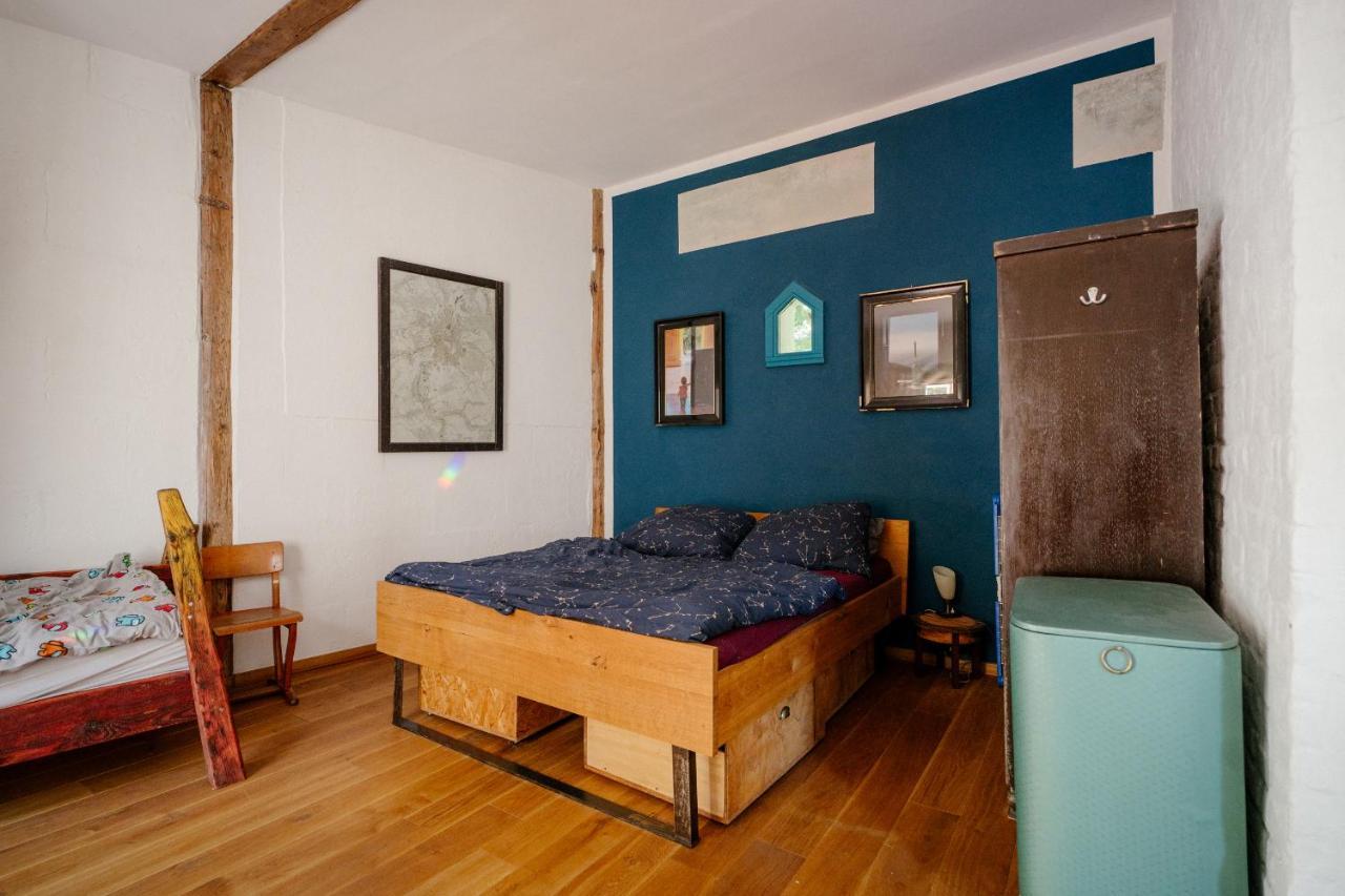 The Upholstery Tinyhouse Deluxe Eco Chalet Kreativ Citynah Хемніц Екстер'єр фото