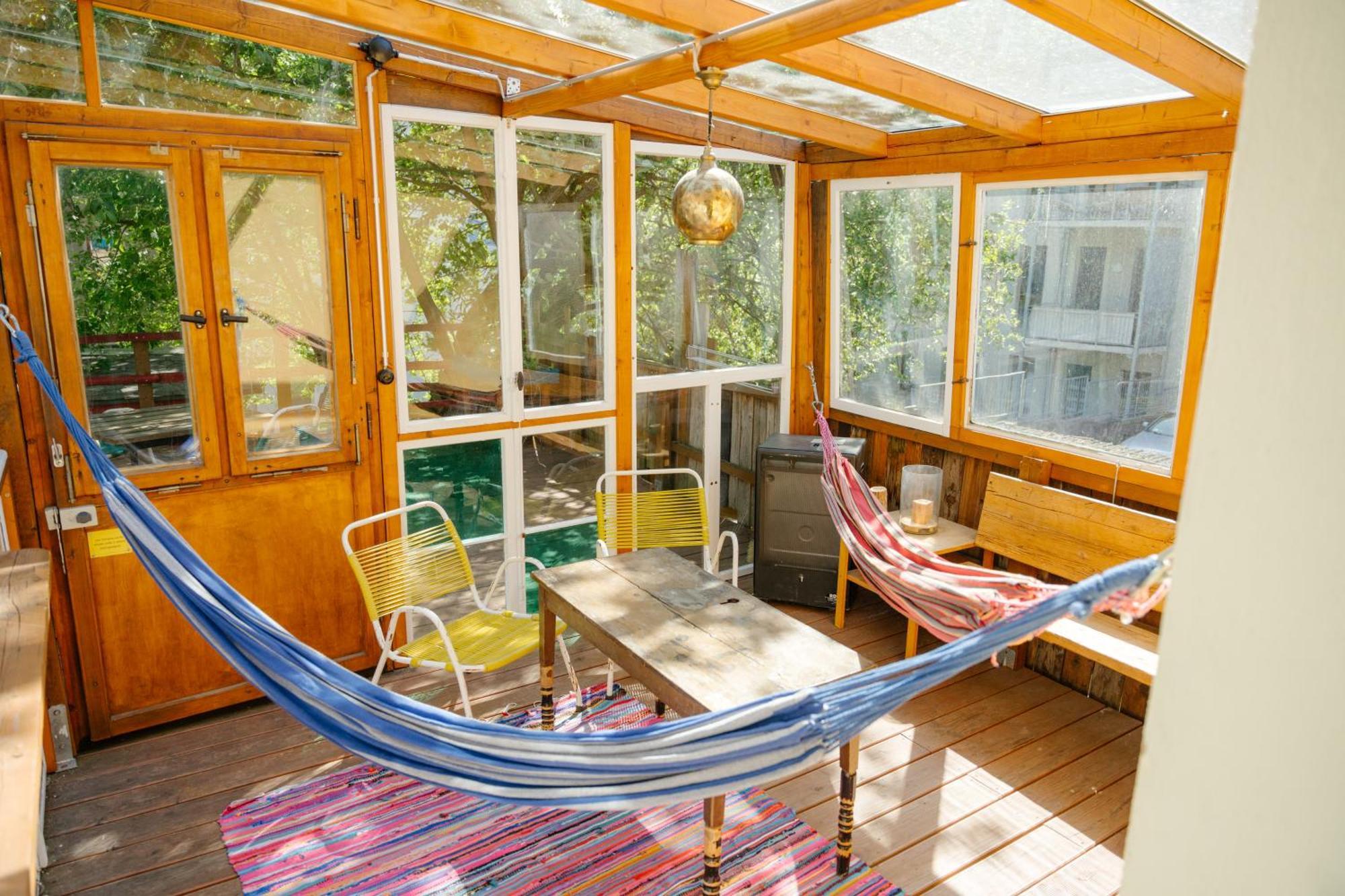 The Upholstery Tinyhouse Deluxe Eco Chalet Kreativ Citynah Хемніц Екстер'єр фото
