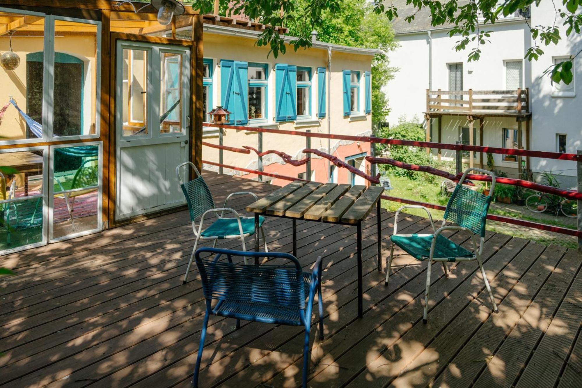 The Upholstery Tinyhouse Deluxe Eco Chalet Kreativ Citynah Хемніц Екстер'єр фото