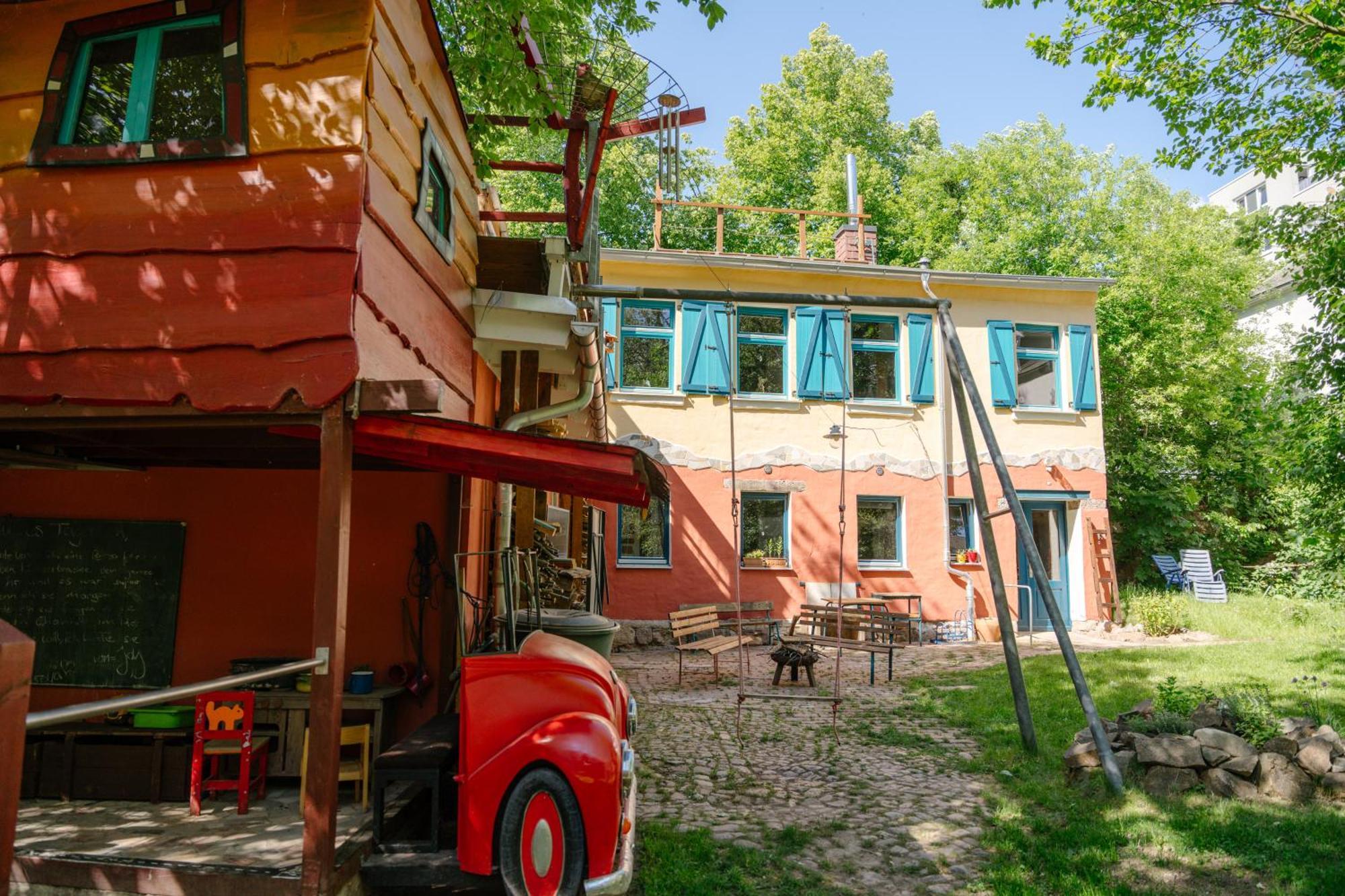 The Upholstery Tinyhouse Deluxe Eco Chalet Kreativ Citynah Хемніц Екстер'єр фото